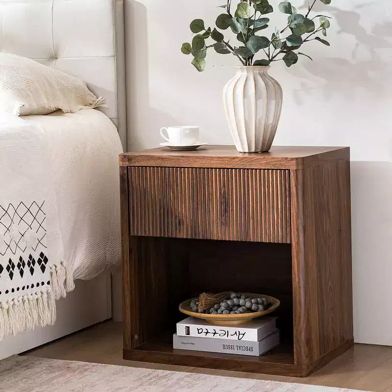 Grande table de chevet moderne de style médiéval encastrée avec tiroir de rangement, idéale pour les chambres et les salons, couleur noyer
